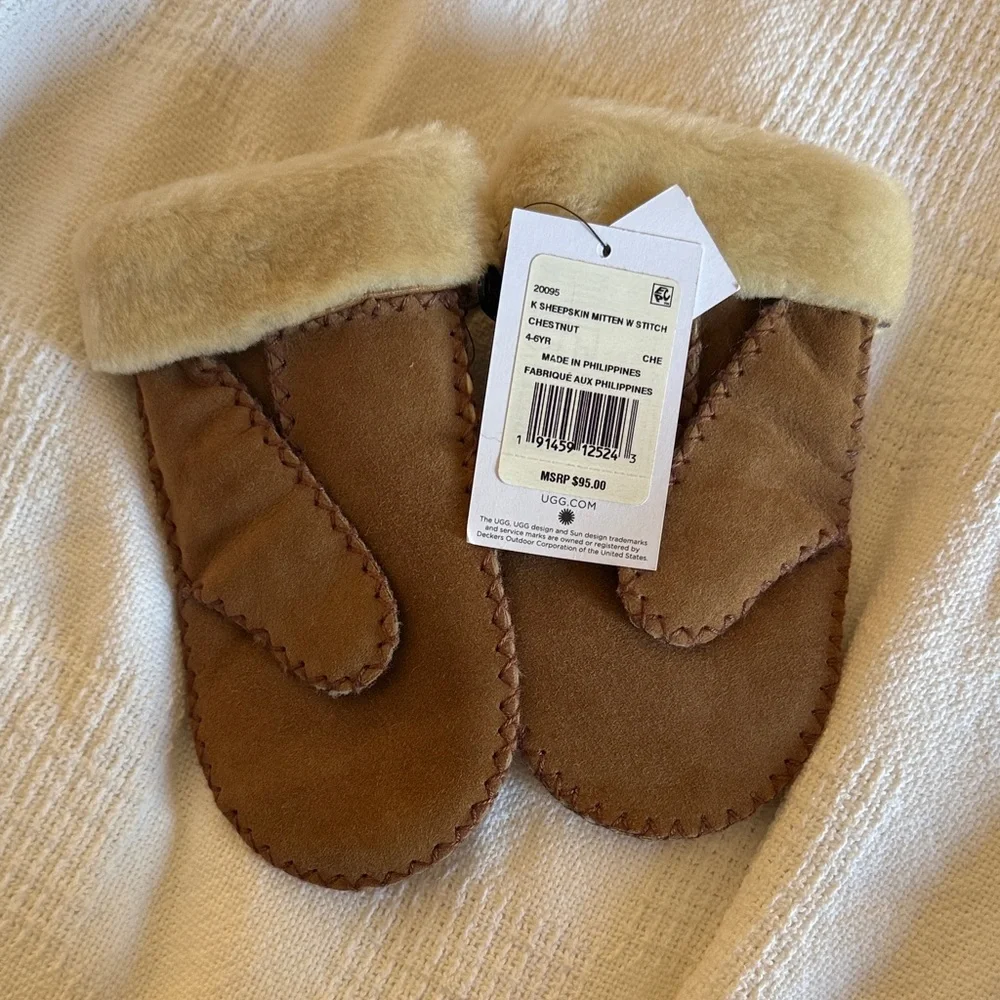 UGG Tan Sheepskin Mittens with Cream Trim